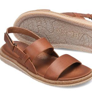Born Cadyn Flat Sandal in Brown (Pecan)